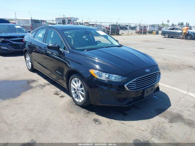  Salvage Ford Fusion