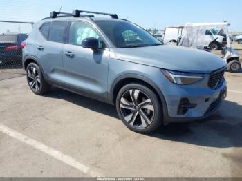  Salvage Volvo XC40