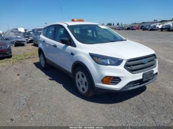  Salvage Ford Escape