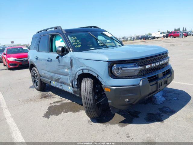  Salvage Ford Bronco