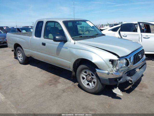  Salvage Toyota Tacoma