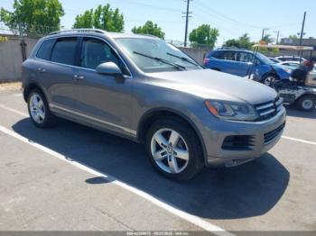  Salvage Volkswagen Touareg