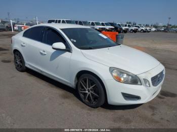  Salvage Volvo S60
