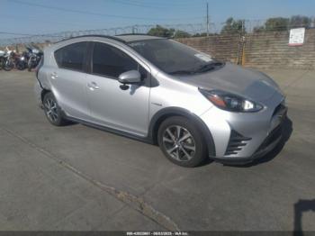  Salvage Toyota Prius c