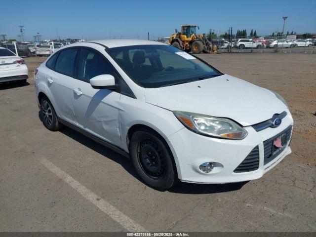  Salvage Ford Focus