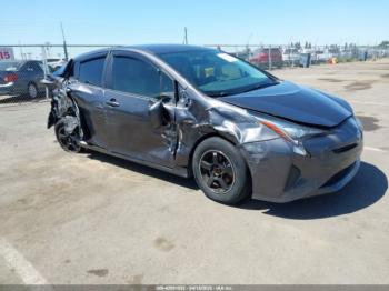  Salvage Toyota Prius