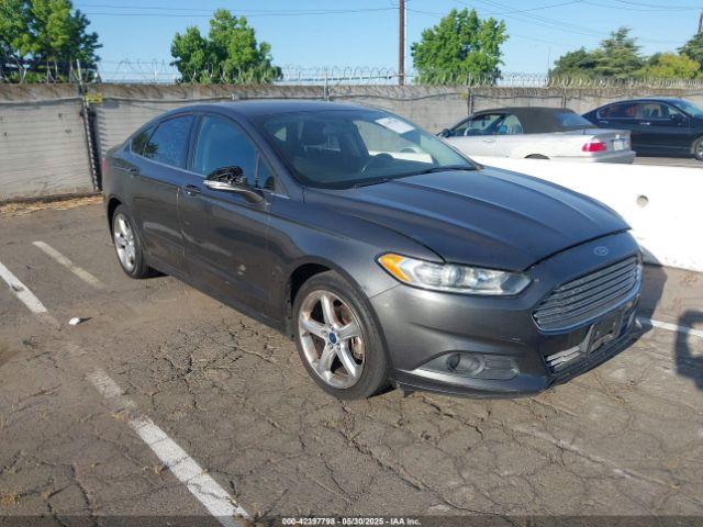  Salvage Ford Fusion