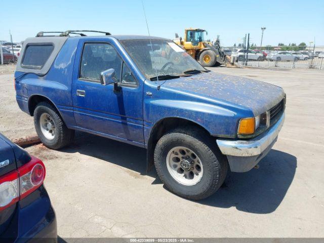  Salvage Isuzu Amigo