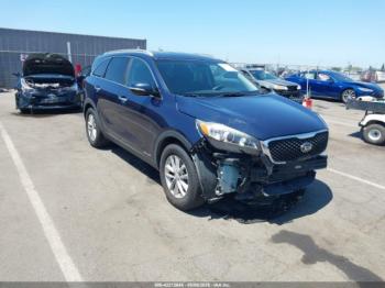  Salvage Kia Sorento