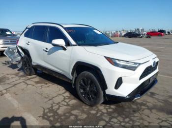  Salvage Toyota RAV4