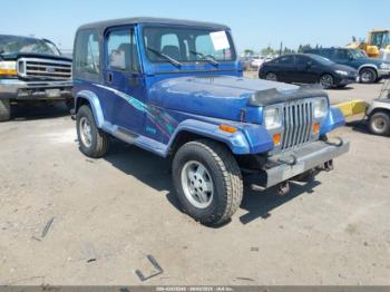  Salvage Jeep Wrangler