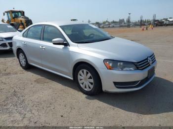  Salvage Volkswagen Passat