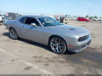  Salvage Dodge Challenger