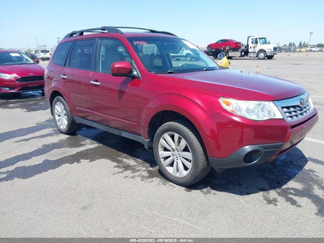  Salvage Subaru Forester