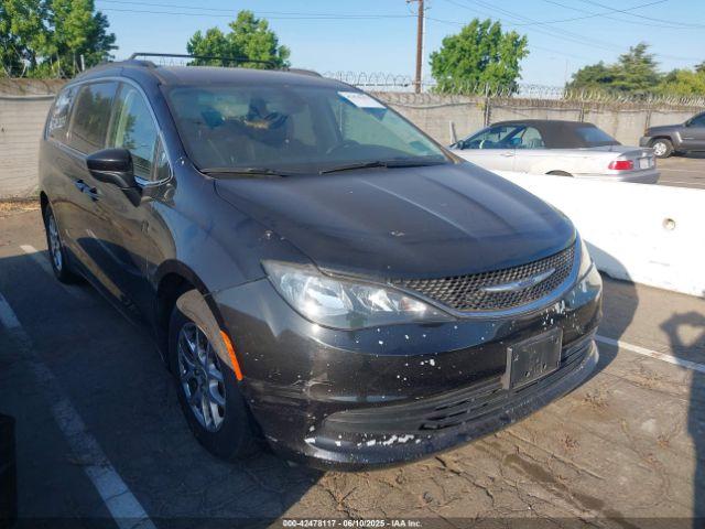  Salvage Chrysler Voyager
