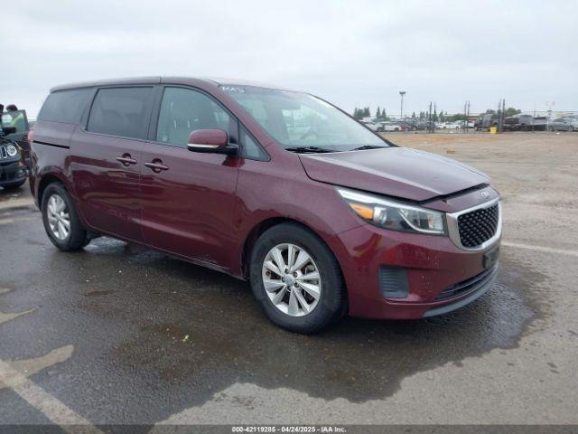  Salvage Kia Sedona