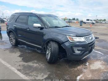 Salvage Ford Explorer