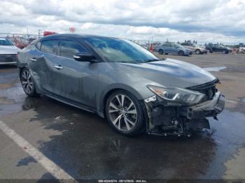  Salvage Nissan Maxima