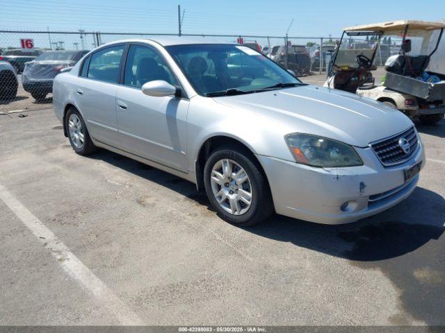  Salvage Nissan Altima