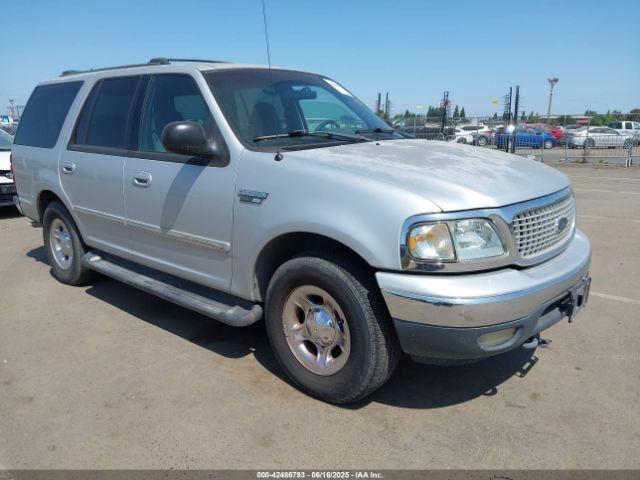  Salvage Ford Expedition