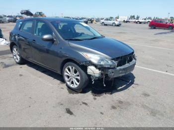  Salvage Mazda Mazda3