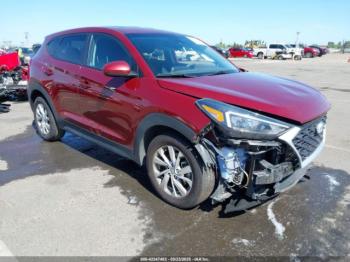 Salvage Hyundai TUCSON