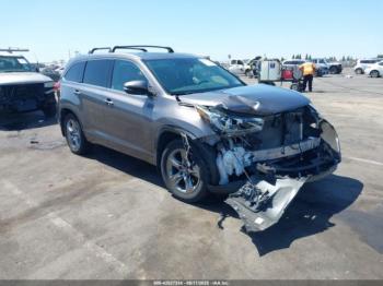  Salvage Toyota Highlander