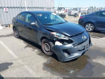  Salvage Mazda Mazda3
