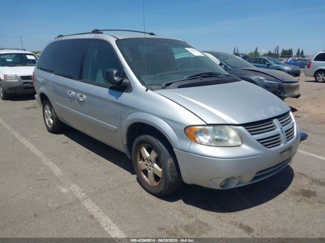  Salvage Dodge Grand Caravan