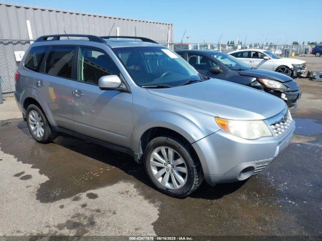  Salvage Subaru Forester