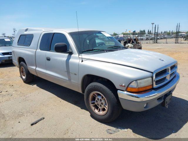  Salvage Dodge Dakota