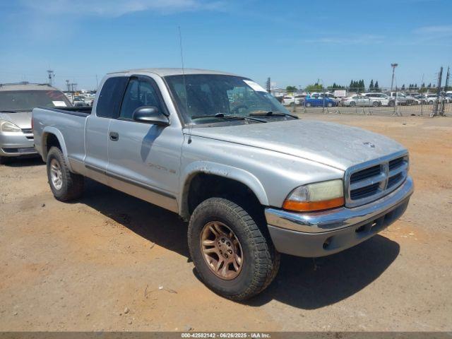  Salvage Dodge Dakota