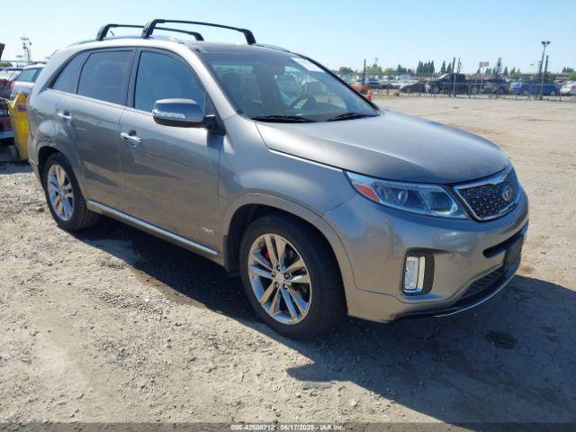  Salvage Kia Sorento