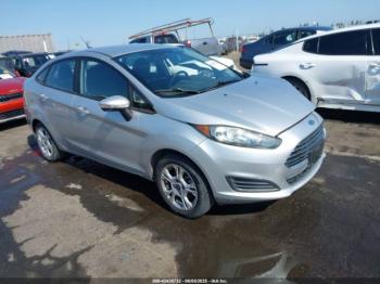  Salvage Ford Fiesta