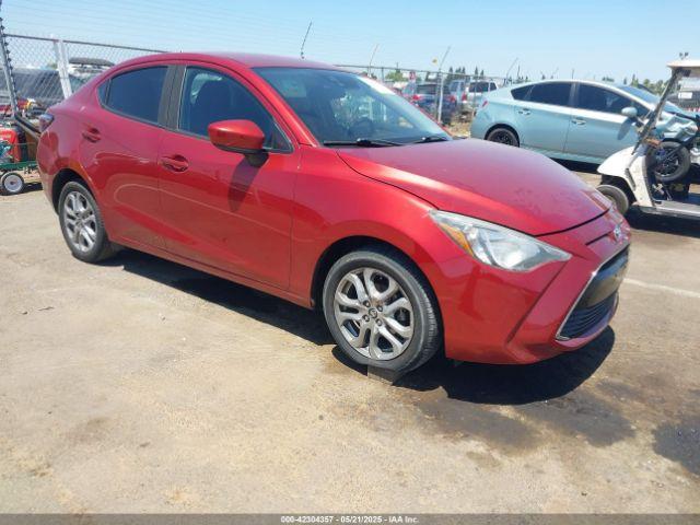  Salvage Toyota Yaris