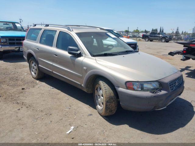  Salvage Volvo V70