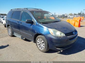  Salvage Toyota Sienna