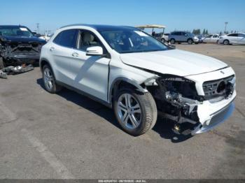  Salvage Mercedes-Benz GLA
