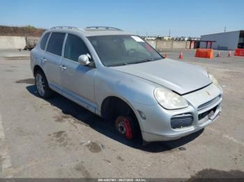  Salvage Porsche Cayenne
