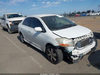  Salvage Toyota Yaris
