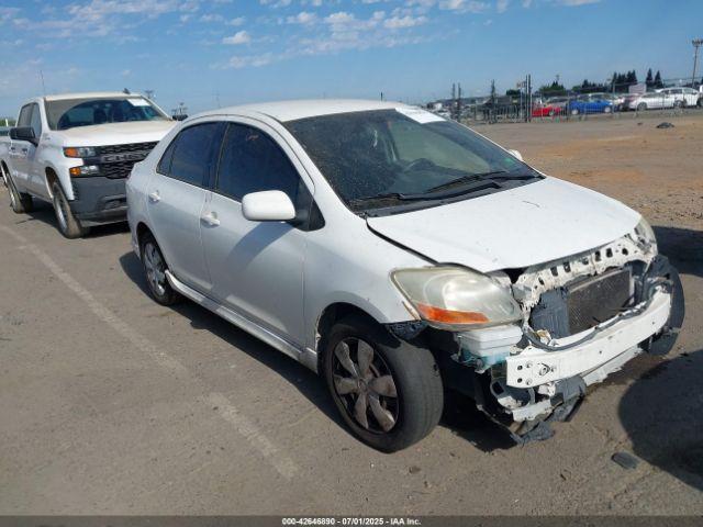  Salvage Toyota Yaris