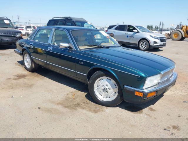  Salvage Jaguar Vandenplas