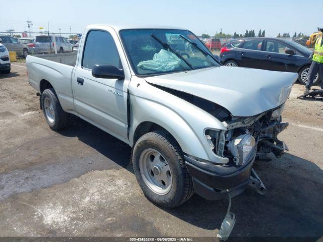  Salvage Toyota Tacoma