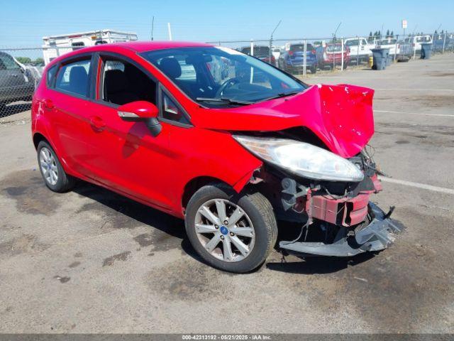  Salvage Ford Fiesta