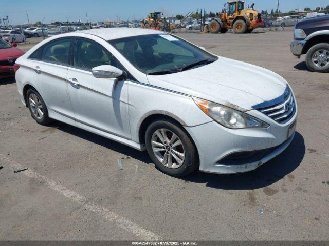  Salvage Hyundai SONATA