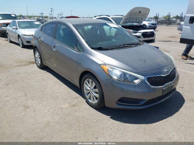 Salvage Kia Forte