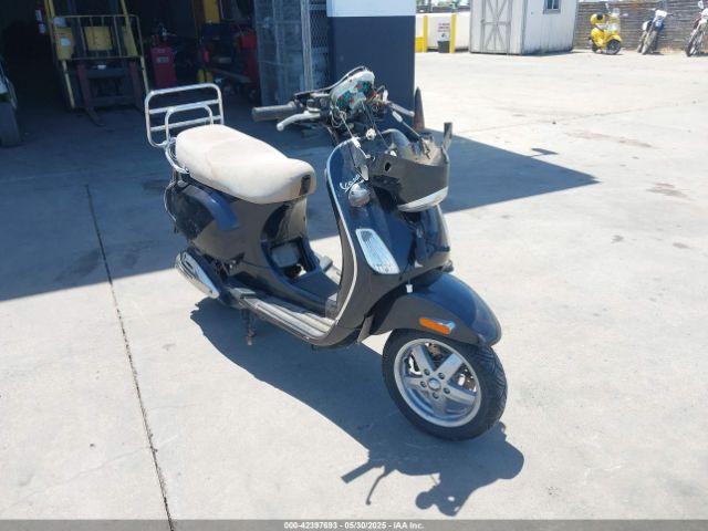  Salvage Vespa Lx