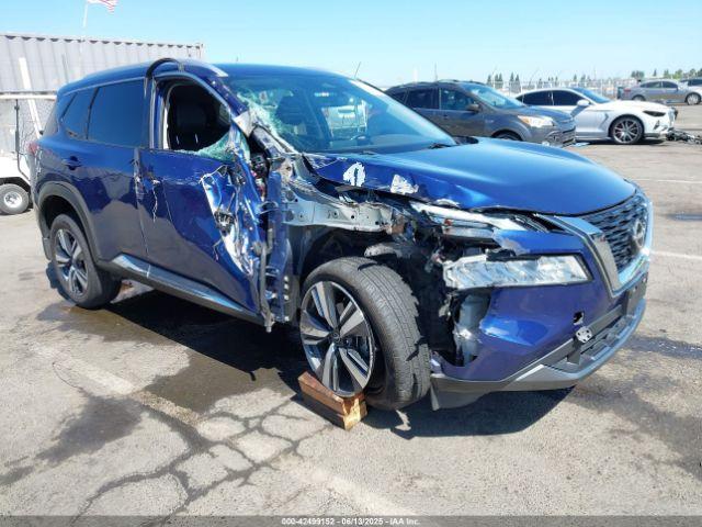  Salvage Nissan Rogue