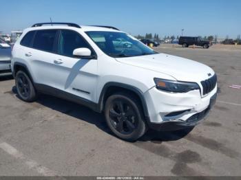  Salvage Jeep Cherokee