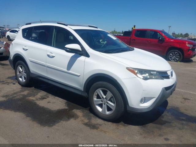  Salvage Toyota RAV4